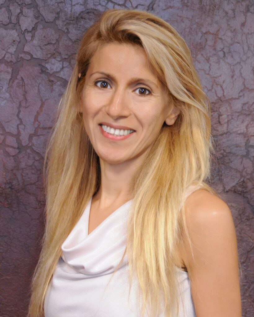 Dr. Elham Abbasi oncologist